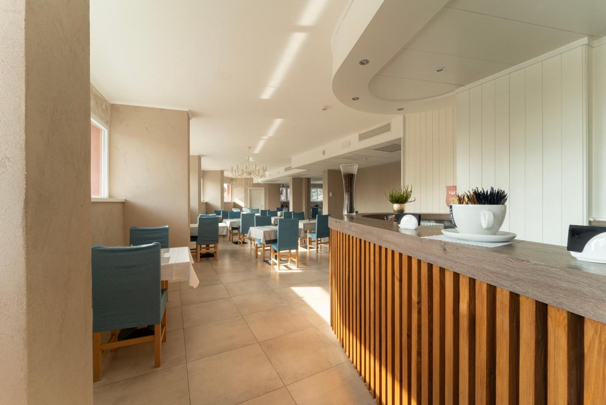 Hotel Donatello Модена Екстер'єр фото
